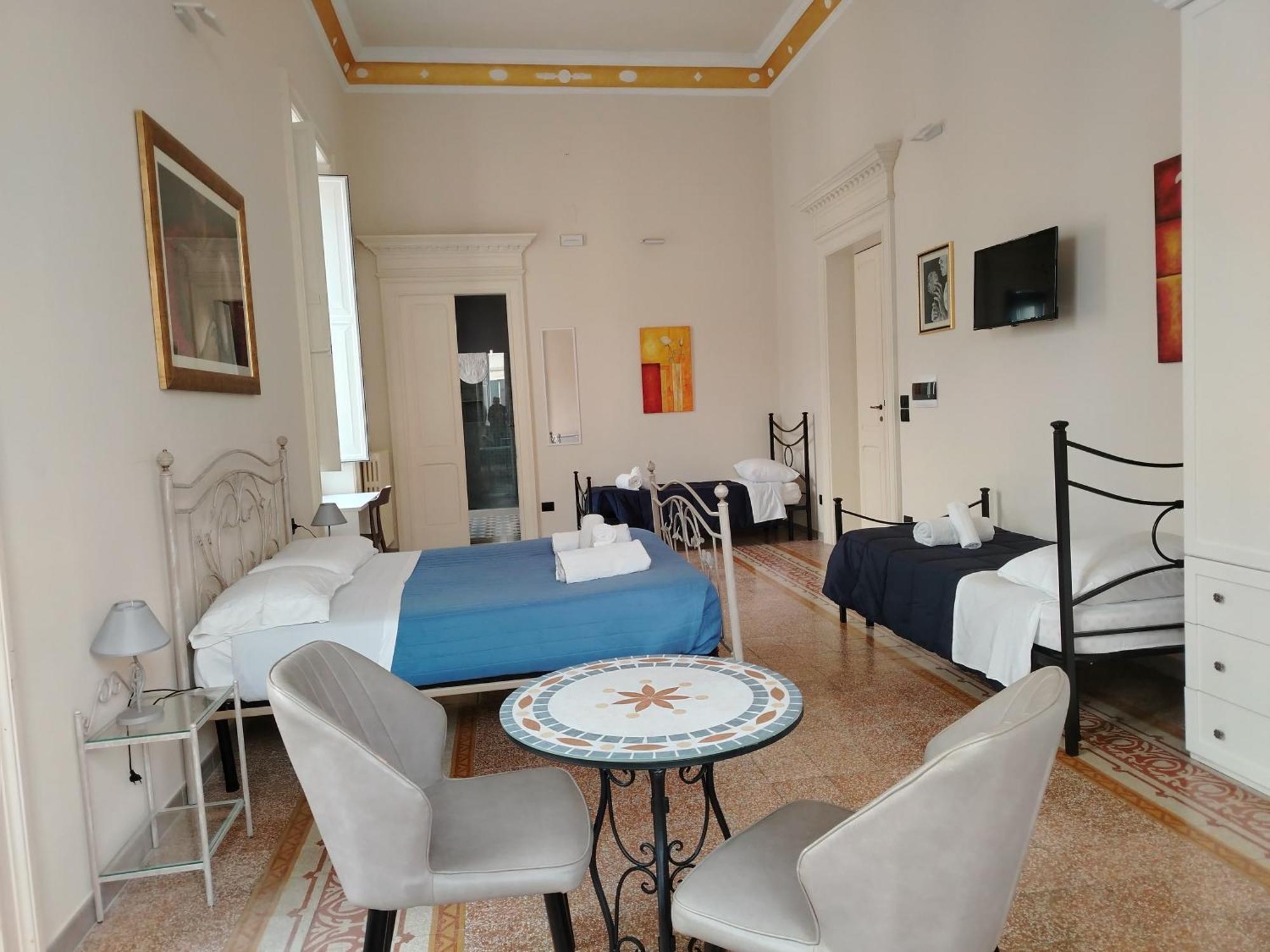 Bed and Breakfast Palazzo Castellano Lecce Exterior foto
